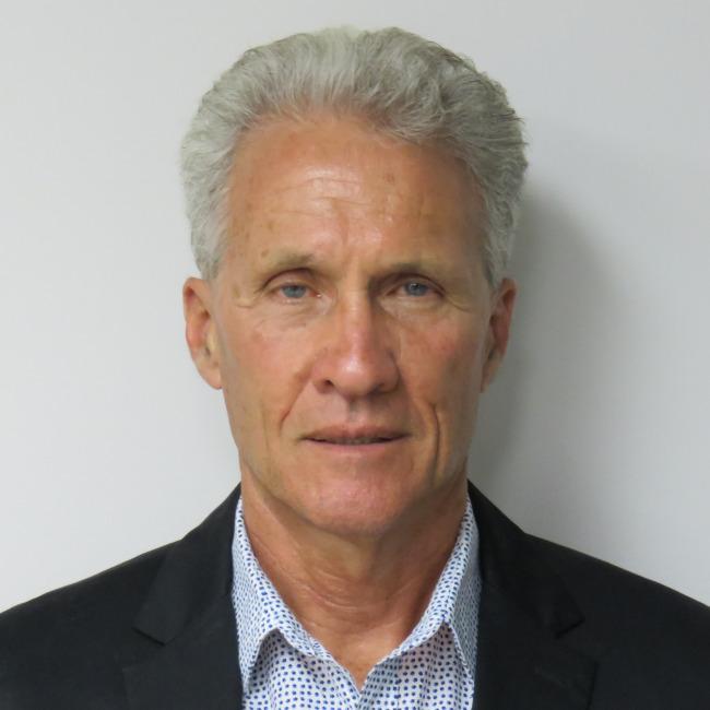 Allan Cockerell_portrait pic_3320.